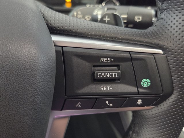New 2026 Mitsubishi Outlander SEL FWD image 14