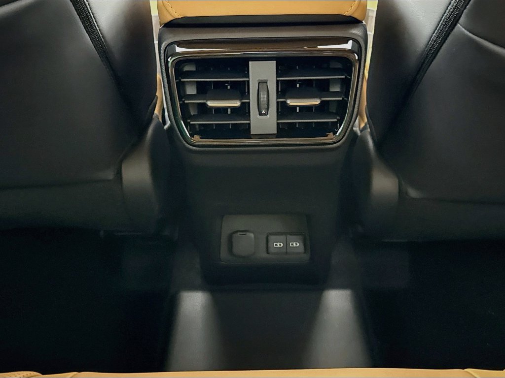 New 2026 Lexus NX 450h+ AWD w/ Luxury Package image 18