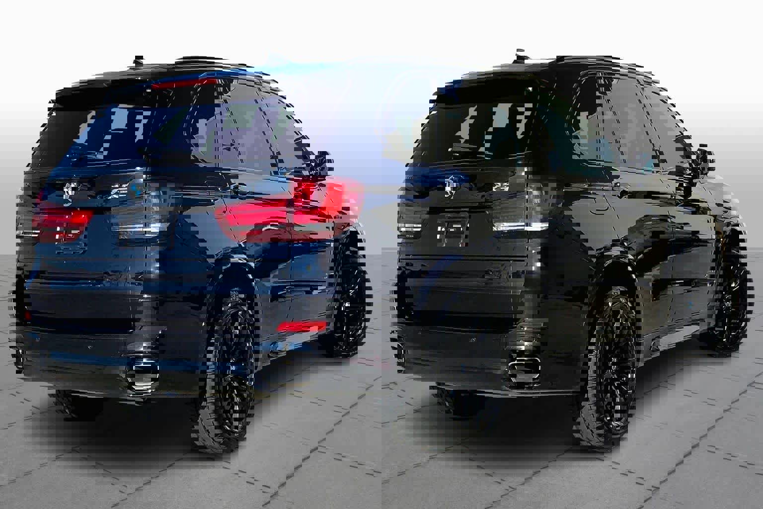 Used 2018 BMW X5 xDrive35i image 12