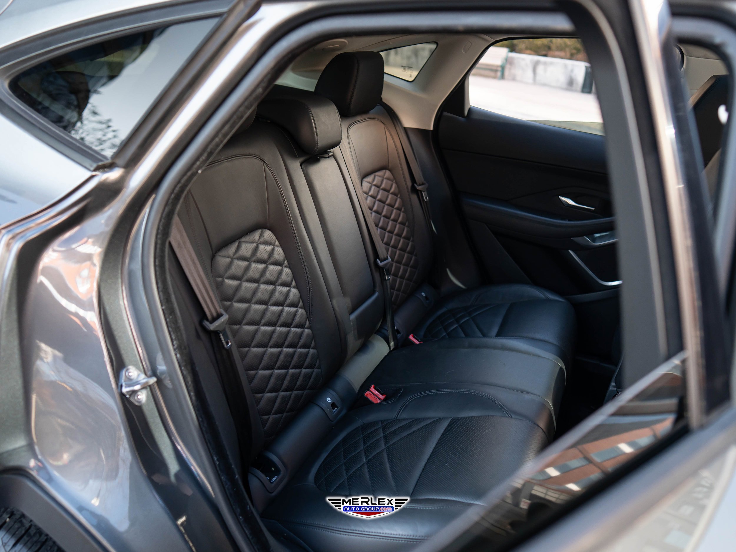 Used 2020 Jaguar E-PACE SE AWD/4WD image 18
