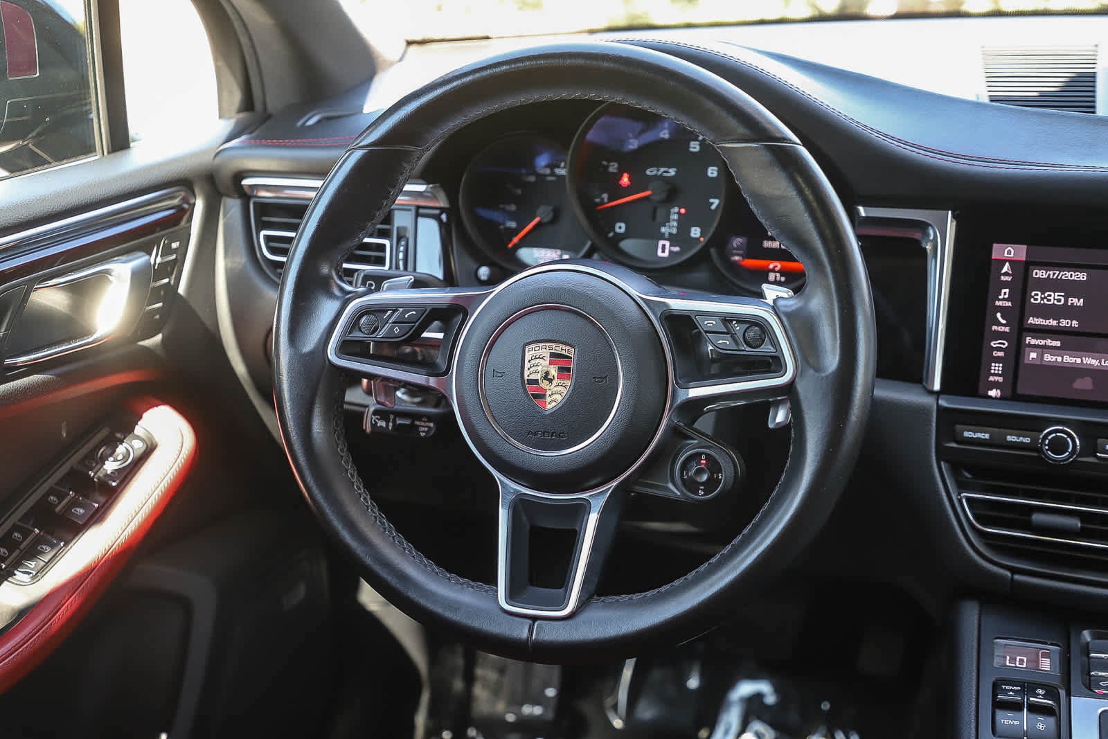 Used 2021 Porsche Macan GTS AWD/4WD image 18