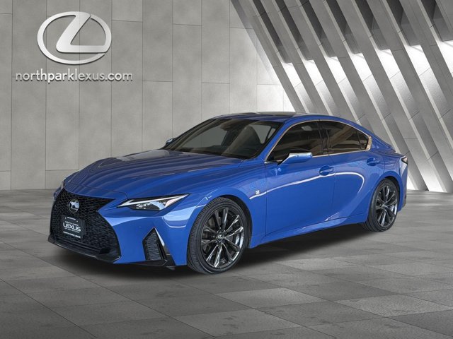 Certified 2022 Lexus IS 350 F Sport RWD image 3