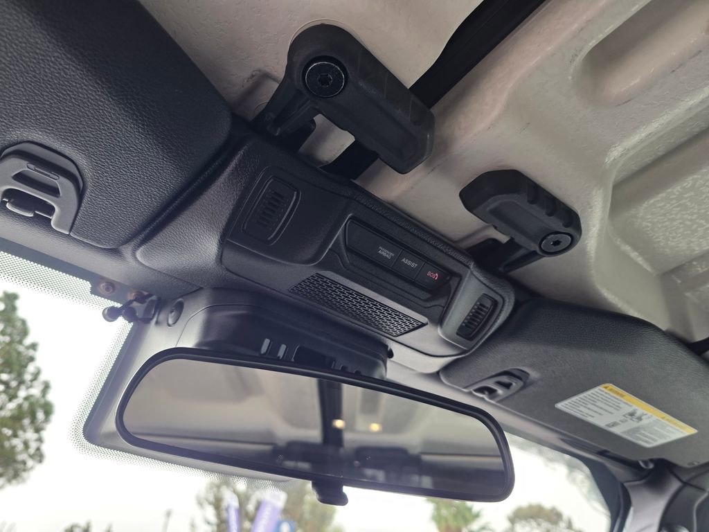 Used 2025 Jeep Wrangler Rubicon image 40