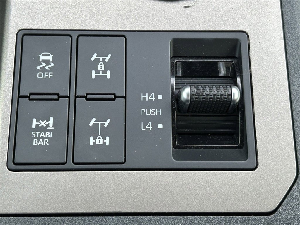 Used 2025 Toyota Land Cruiser image 15