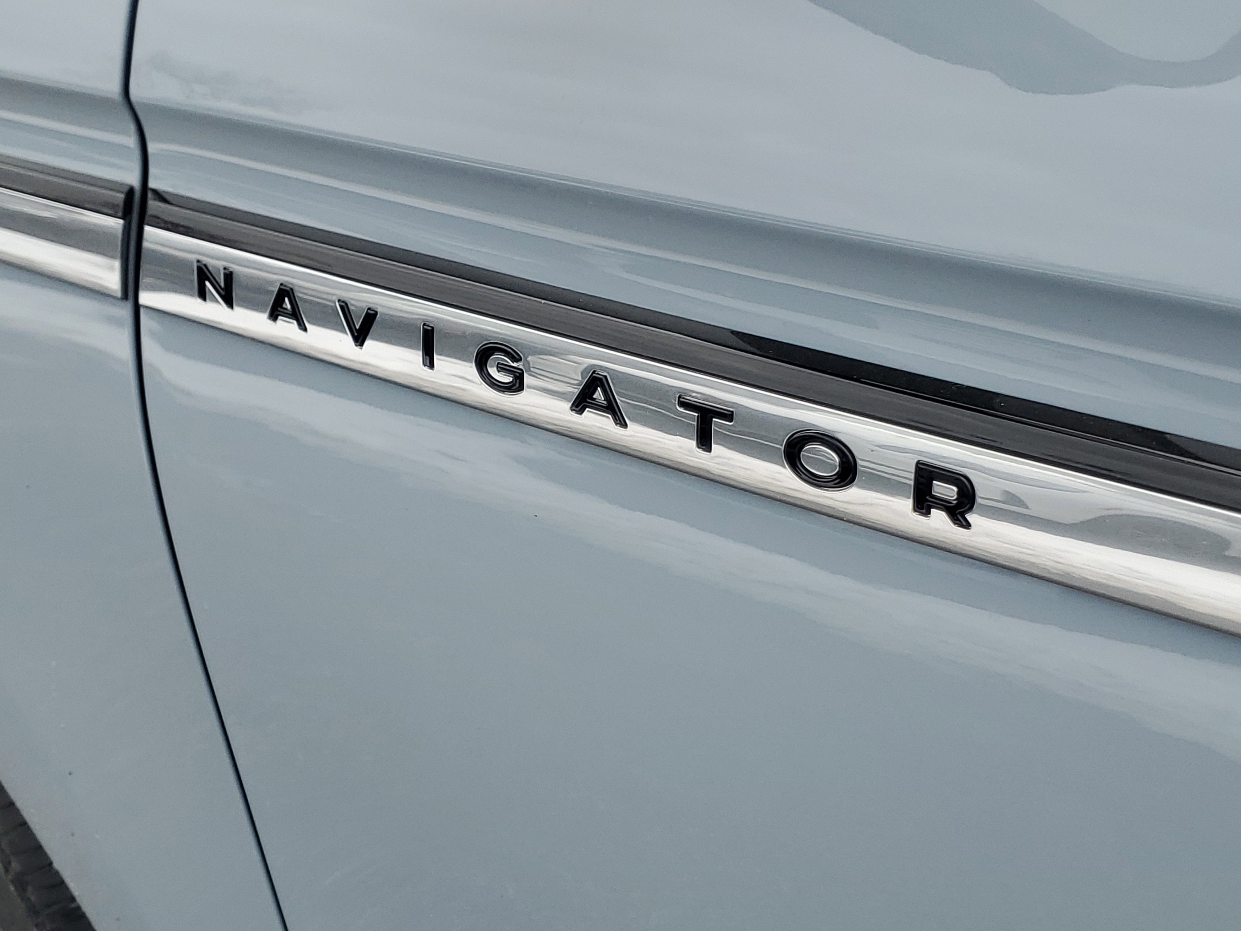 New 2026 Lincoln Navigator Reserve image 7
