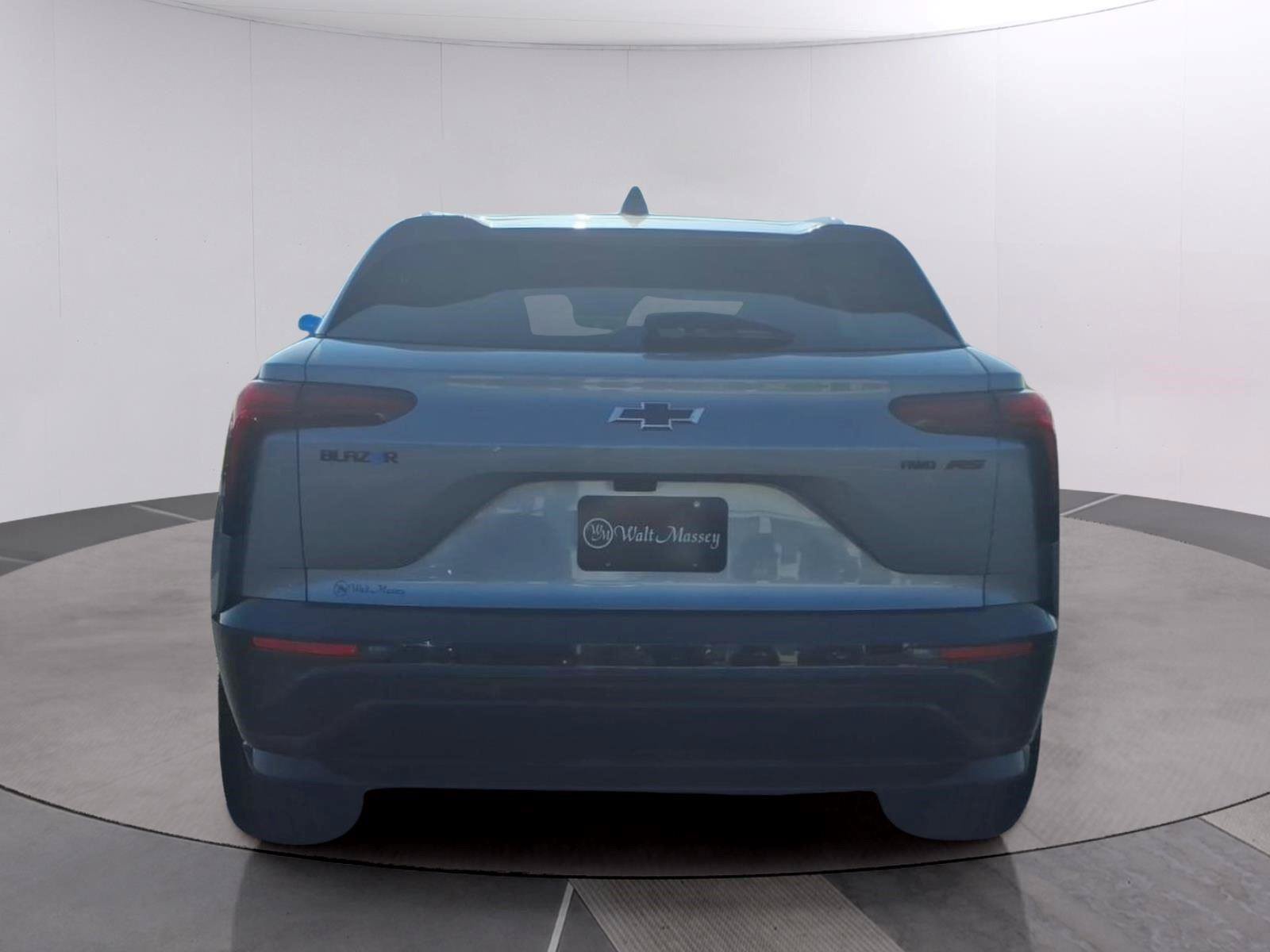 New 2026 Chevrolet Blazer EV RS AWD/4WD image 4