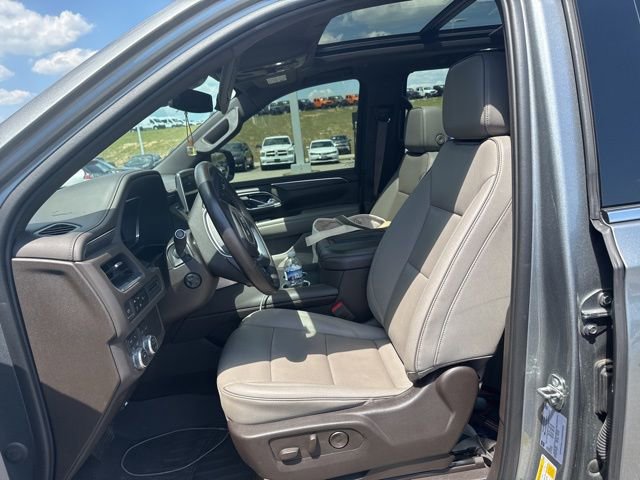 Used 2023 GMC Yukon SLT w/ SLT Premium Package AWD/4WD image 7