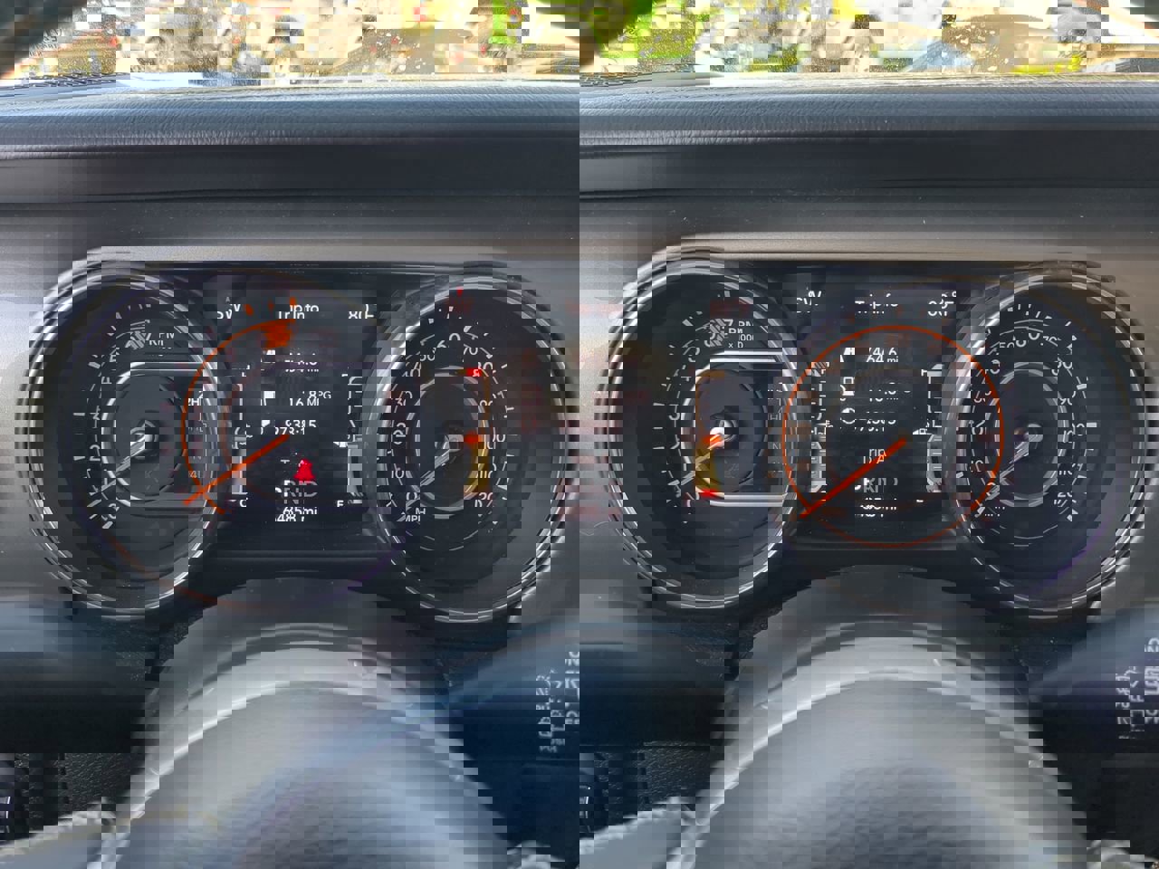 Used 2019 Jeep Wrangler Unlimited Sahara w/ Safety Group image 25