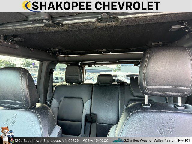 Used 2023 Ford Bronco Black Diamond w/ Sasquatch Package AWD/4WD image 7