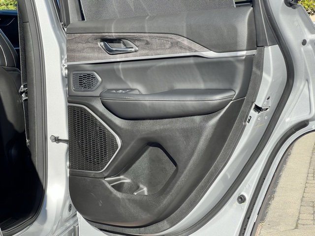 Used 2024 Jeep Grand Cherokee Limited 4xe image 49