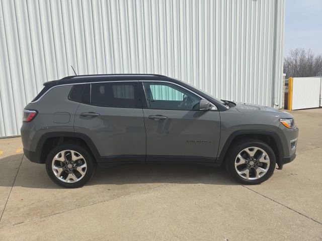 Used 2021 Jeep Compass Limited image 2
