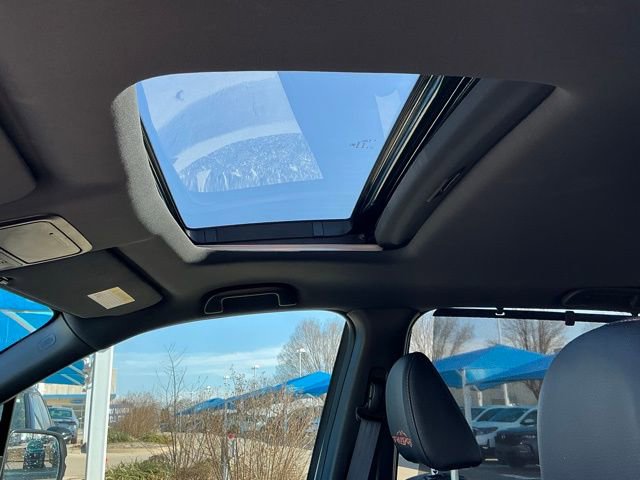 Used 2024 Honda Passport TrailSport image 11