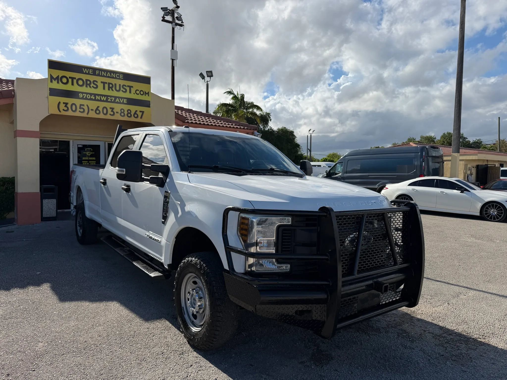Used 2018 Ford F350 XL w/ Power Equipment Group image 8