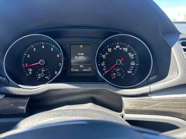 Used 2017 Volkswagen Passat 1.8T SEL Premium FWD image 21