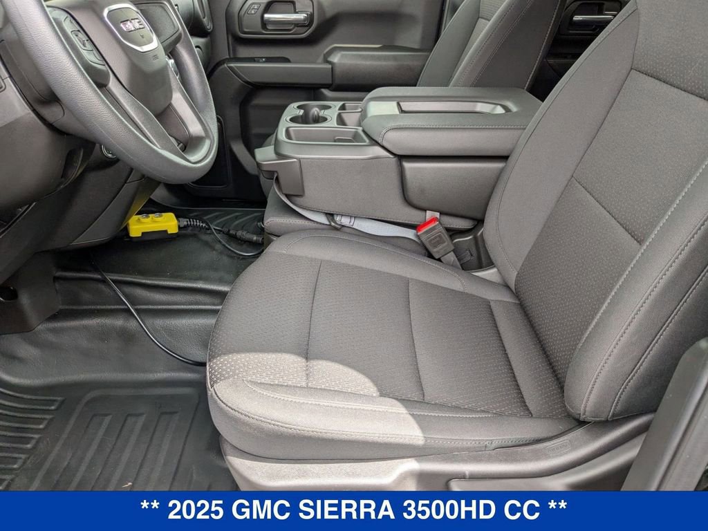 New 2025 GMC Sierra 3500 Pro w/ Convenience Package image 15