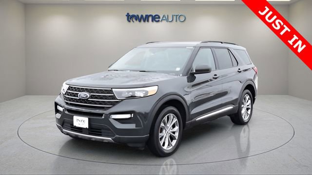 Used 2023 Ford Explorer XLT w/ Equipment Group 202A image 1