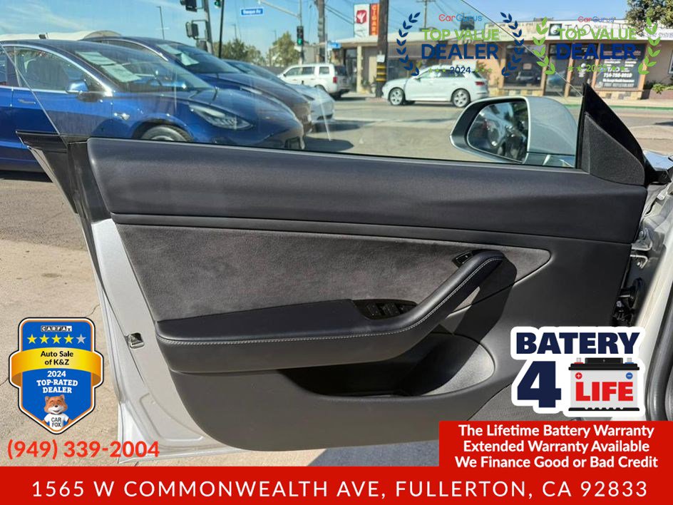 Used 2018 Tesla Model 3 Long Range RWD image 24