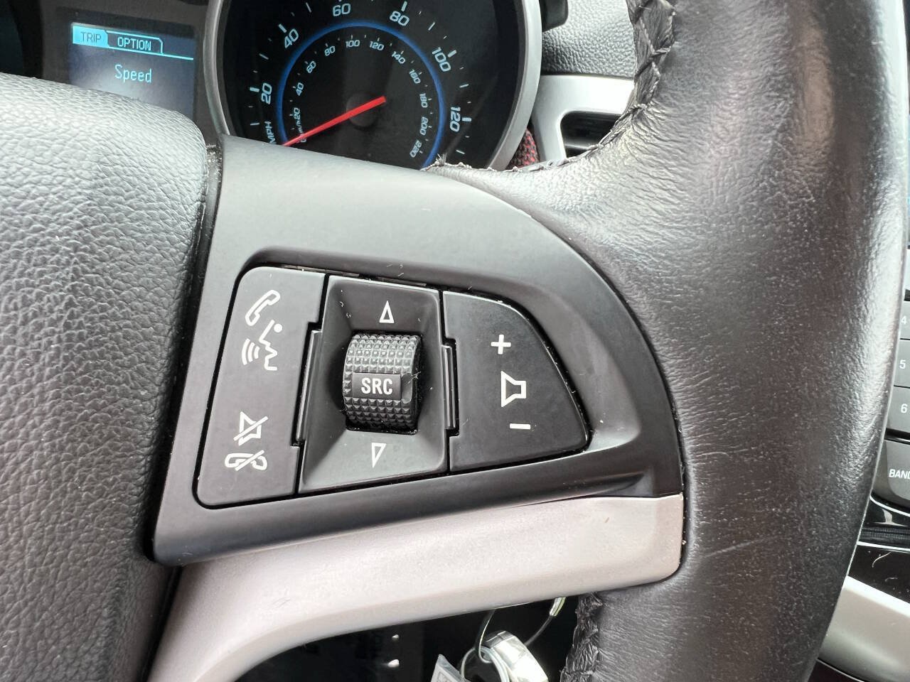 Used 2014 Chevrolet Cruze LT FWD image 17