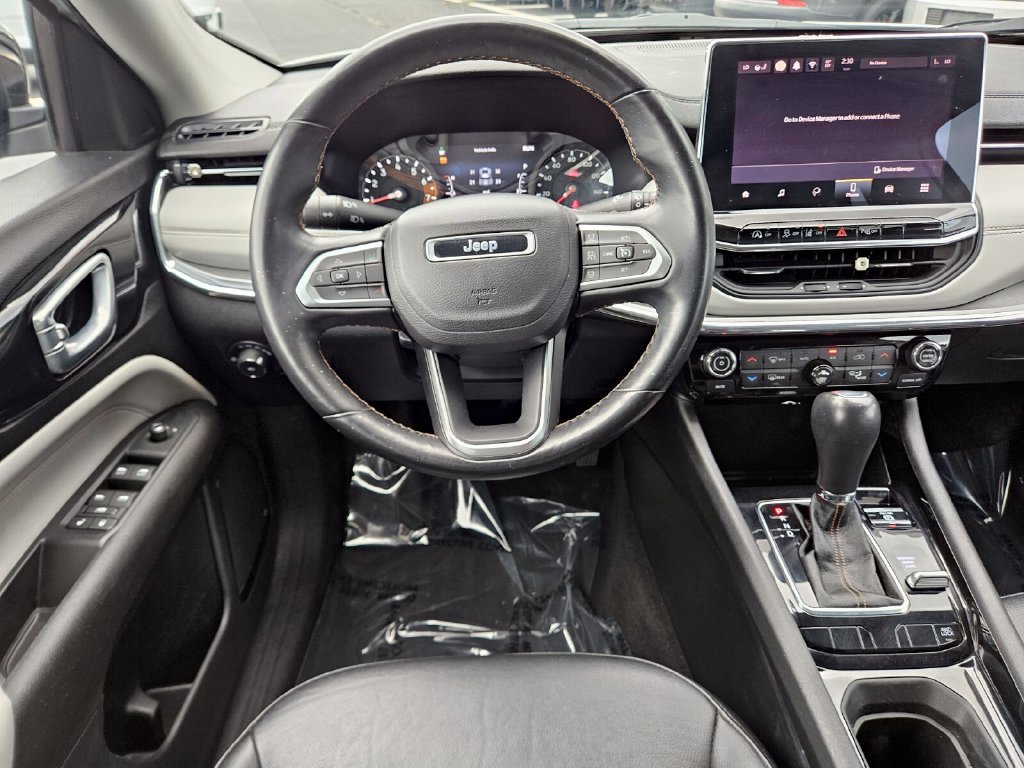 Used 2022 Jeep Compass Limited AWD/4WD image 13