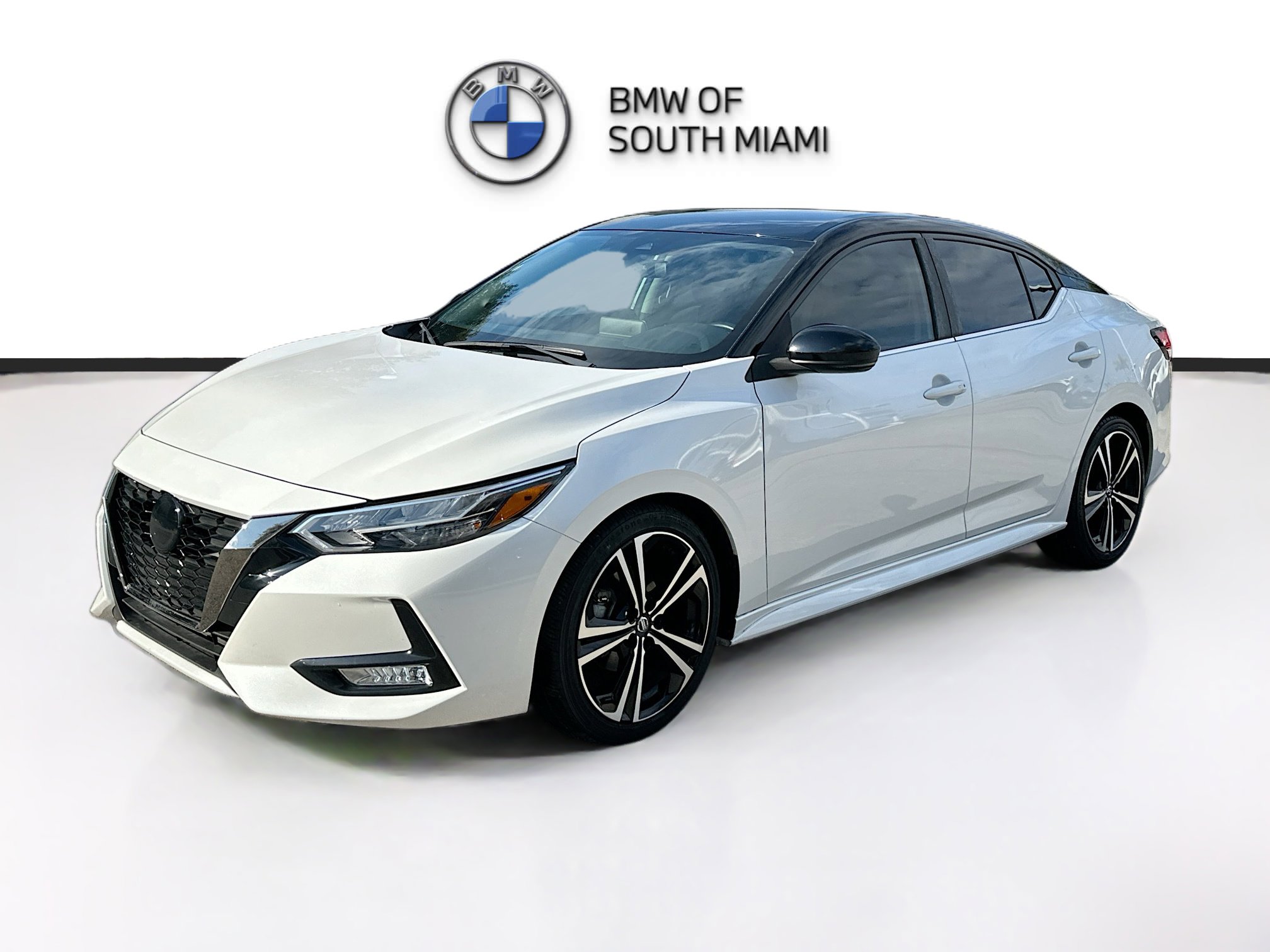 Used 2022 Nissan Sentra SR image 3