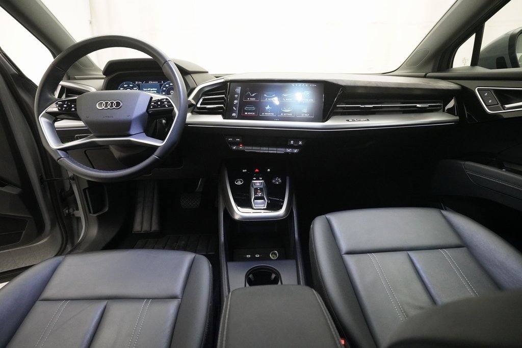 Used 2023 Audi Q4 e-tron Premium w/ Convenience Package image 20