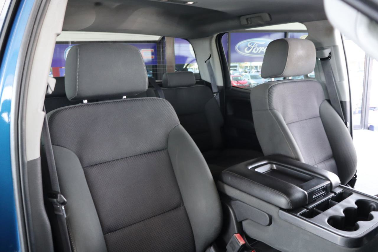Used 2015 Chevrolet Silverado 1500 LT w/ All Star Edition image 35