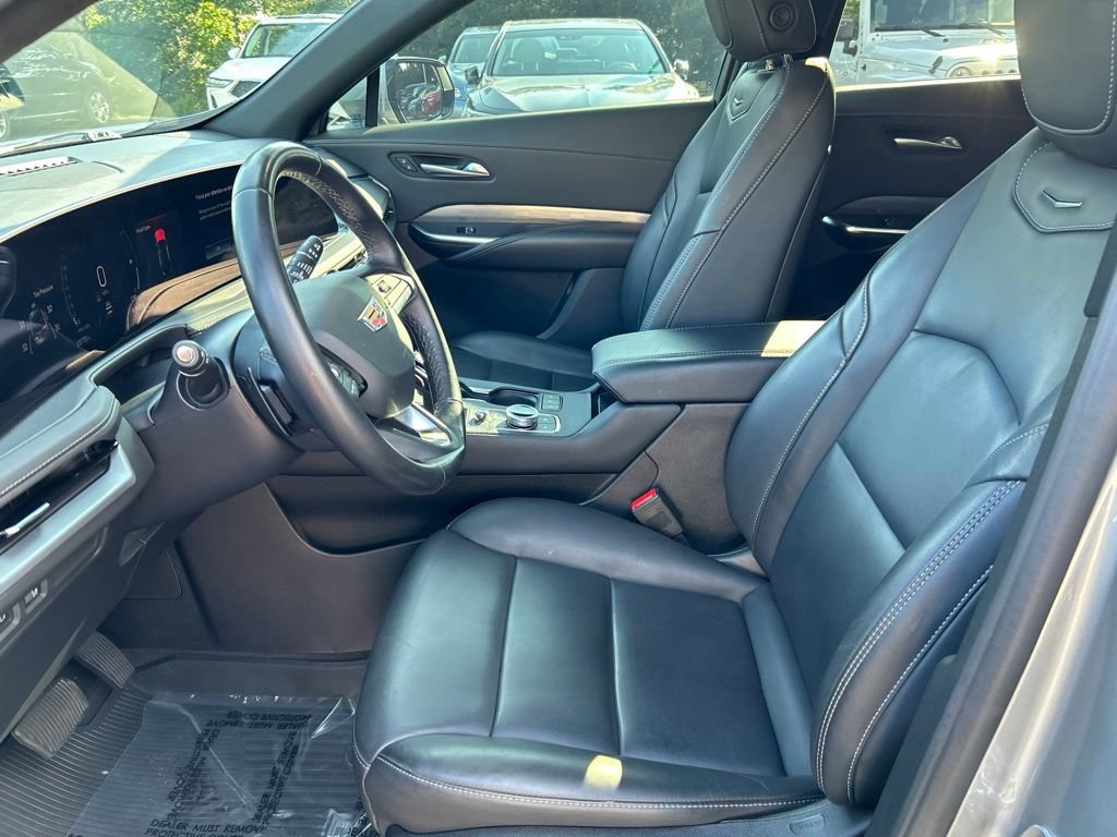 Used 2025 Cadillac XT4 Premium Luxury AWD/4WD image 17