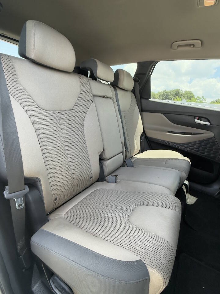 Used 2020 Hyundai Santa Fe SEL FWD image 12