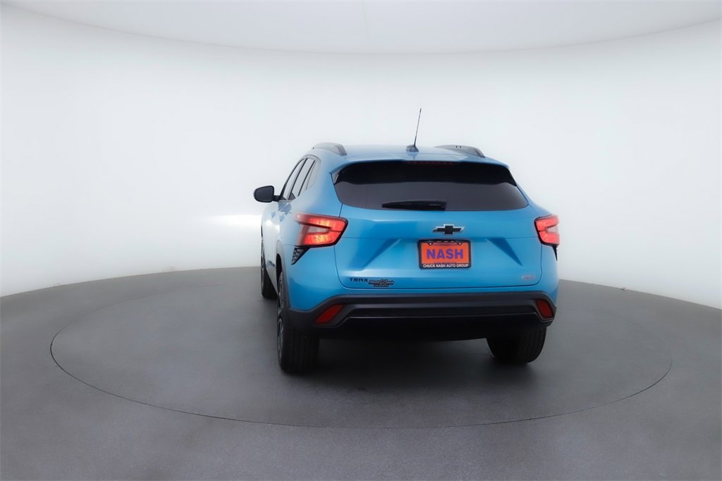 Used 2025 Chevrolet Trax RS w/ Driver Confidence Package image 5