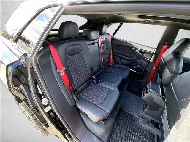 Used 2026 Audi SQ8 Prestige AWD/4WD image 29