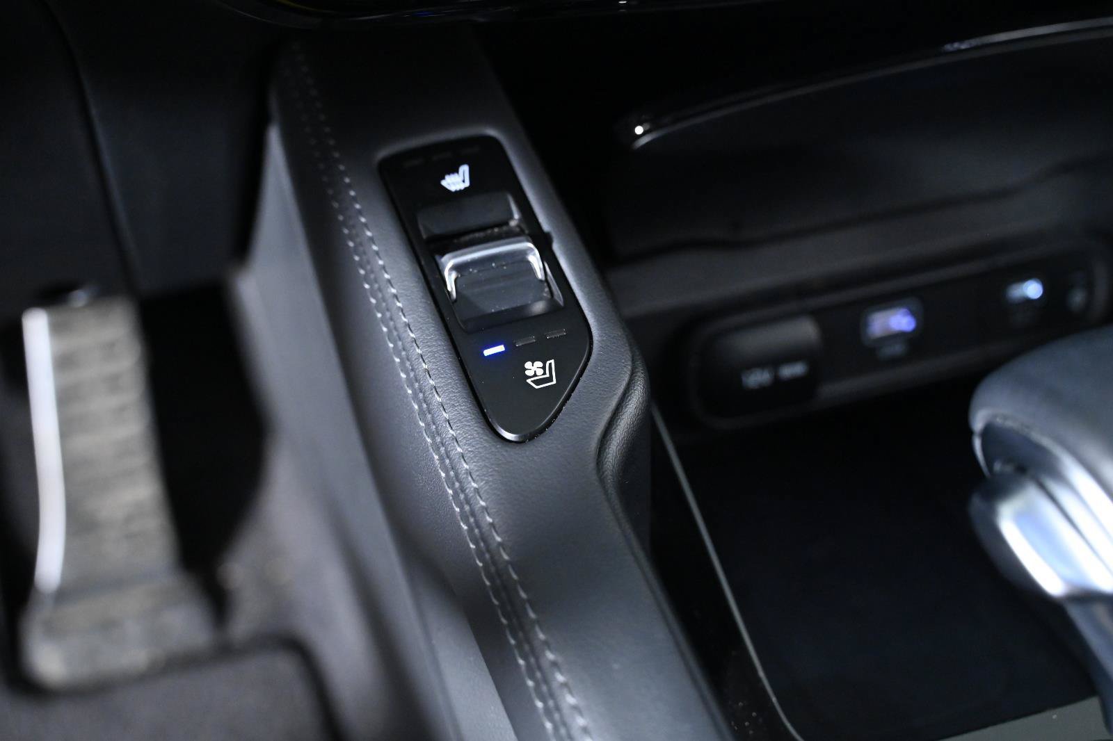 Used 2023 Kia Telluride SX Prestige X-Pro AWD/4WD image 21
