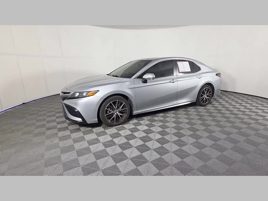 Used 2022 Toyota Camry SE FWD image 50