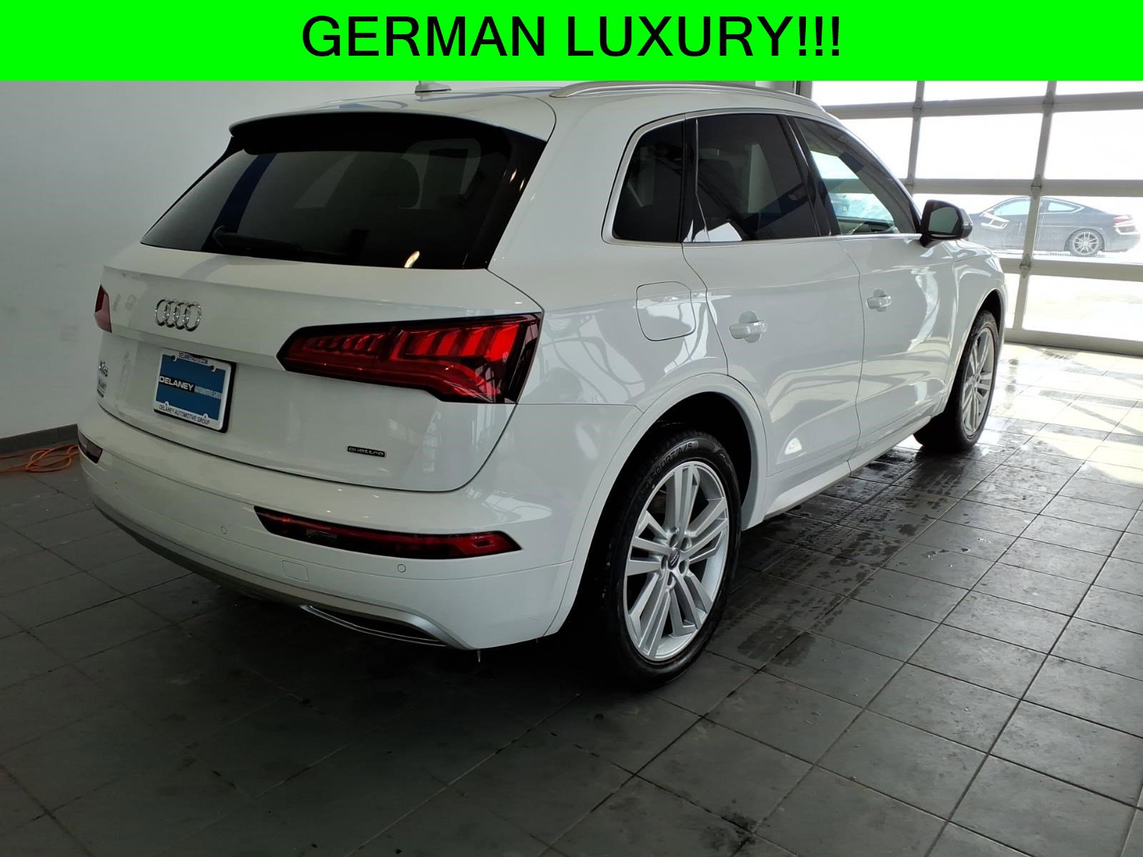 Used 2019 Audi Q5 2.0T Premium Plus w/ Premium Plus Package image 4
