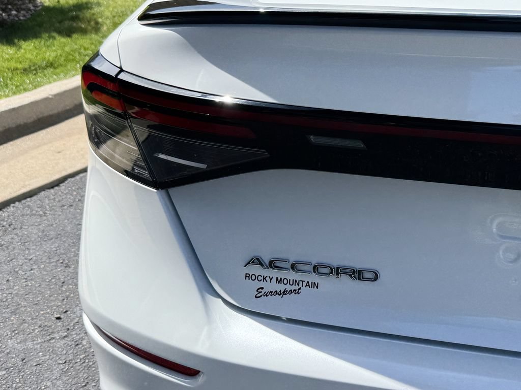 Used 2023 Honda Accord Sport image 7