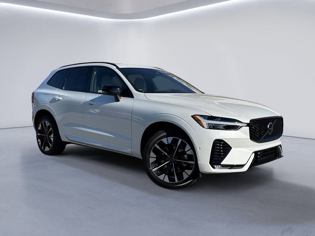 New 2026 Volvo XC60 B5 Plus w/ Protection Package Premier image 2