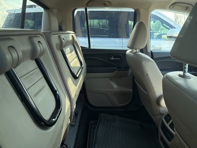 Used 2023 Honda Ridgeline RTL-E image 3