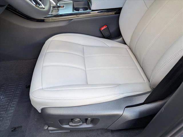 New 2026 Land Rover Range Rover Evoque S image 4