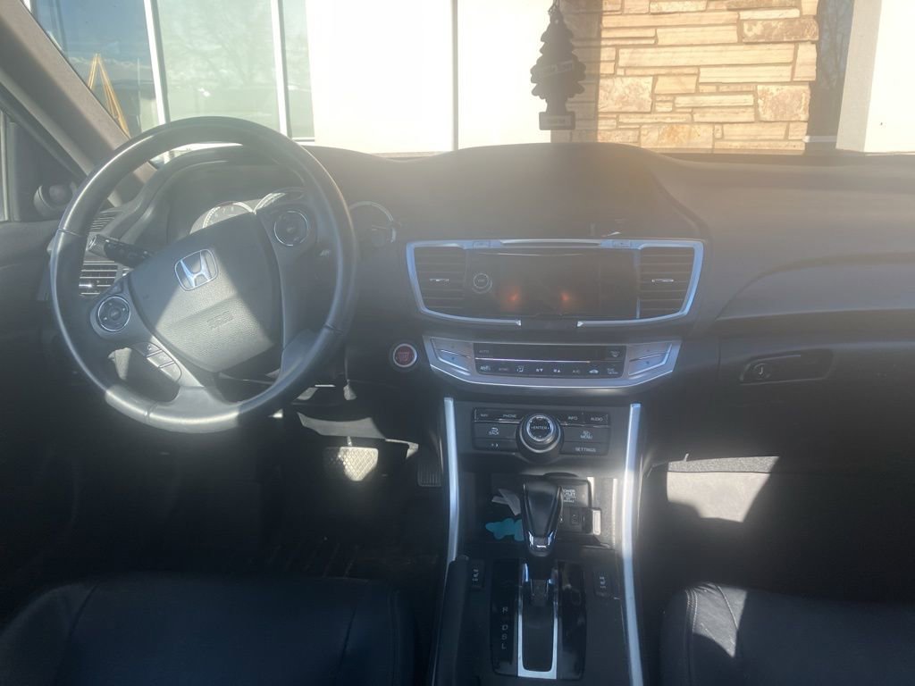 Used 2015 Honda Accord EX-L image 6