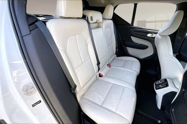 Used 2020 Volvo XC40 T5 Inscription AWD/4WD image 24
