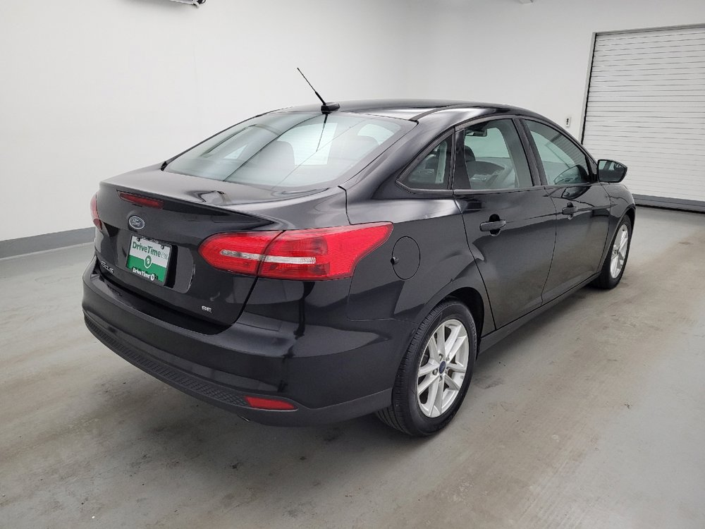 Used 2017 Ford Focus SE FWD image 9