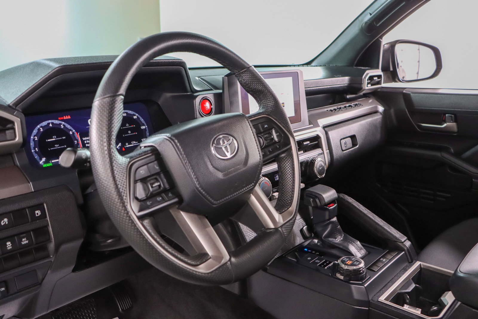 Used 2024 Toyota Tacoma TRD Off-Road AWD/4WD image 23