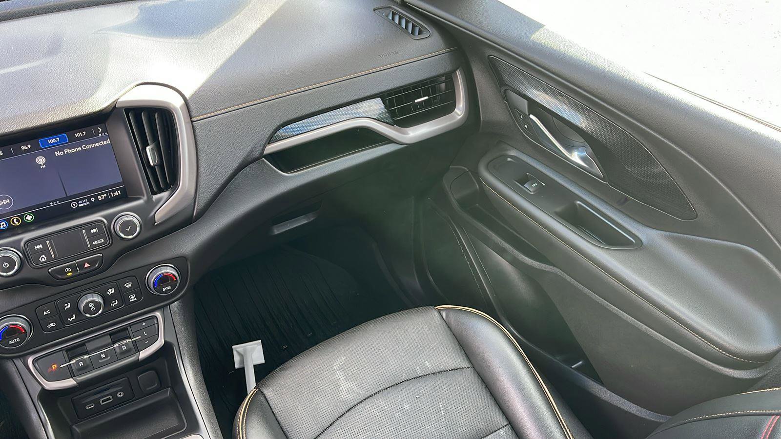 Used 2023 GMC Terrain AT4 w/ LPO, Floor Liner Package image 26