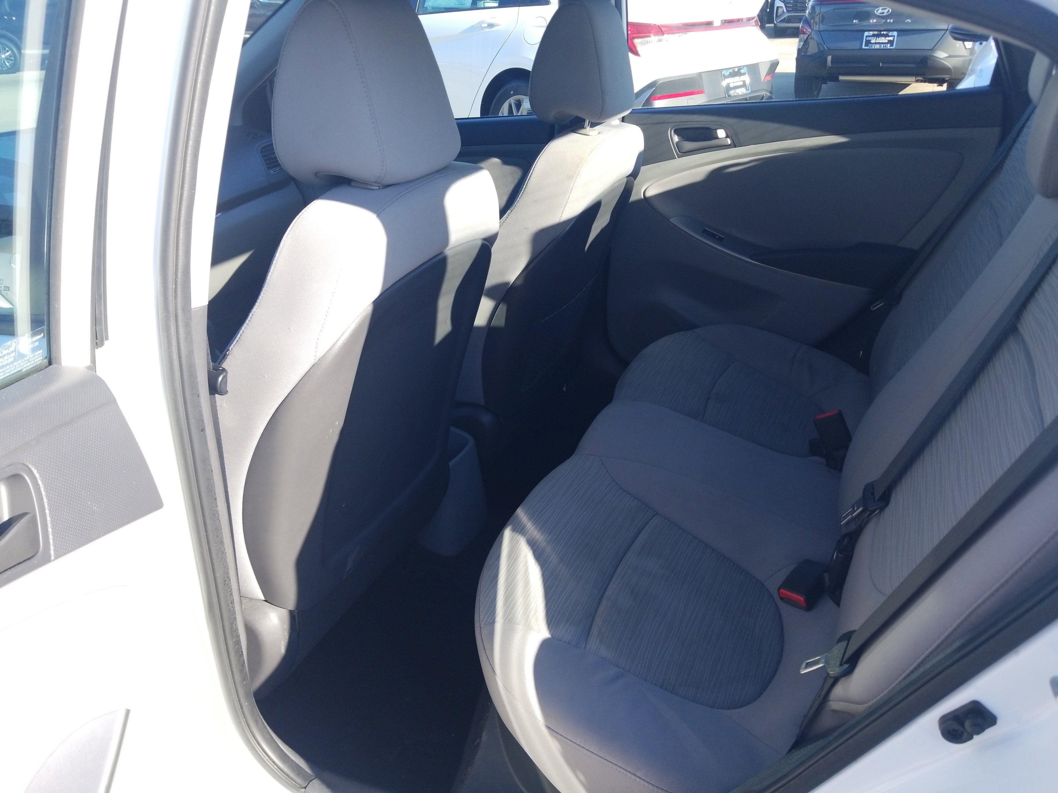 Used 2017 Hyundai Accent SE image 12