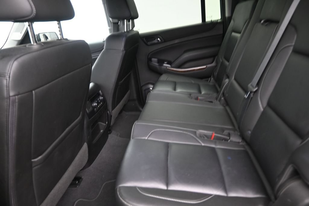 Used 2019 Chevrolet Suburban LT AWD/4WD image 14