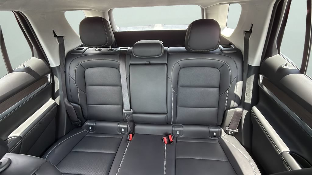 Used 2026 GMC Terrain Denali AWD/4WD image 12