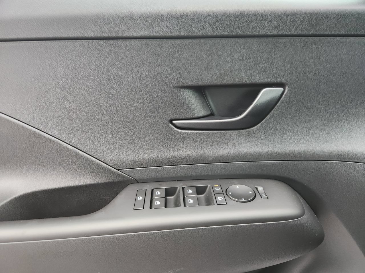 New 2026 Hyundai Kona SE FWD image 22