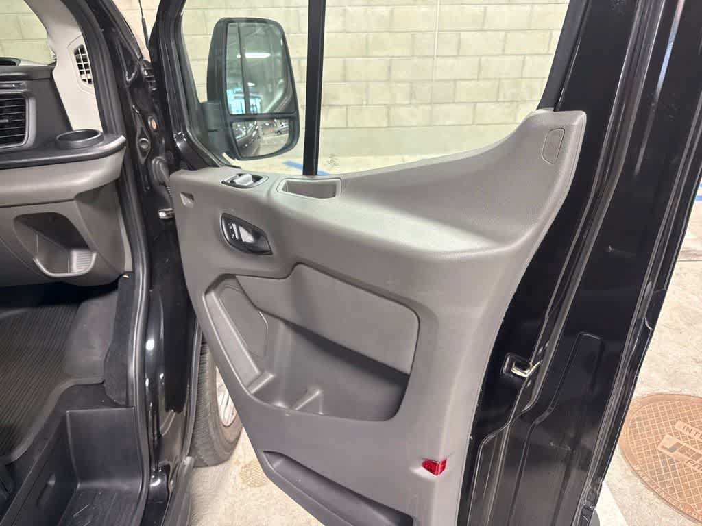 Certified 2025 Ford Transit 350 XLT RWD image 9