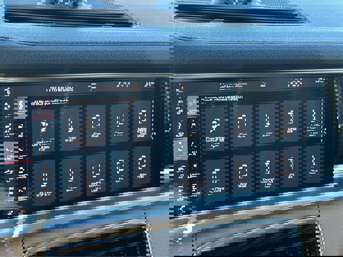 Used 2019 Porsche Panamera 4S image 40