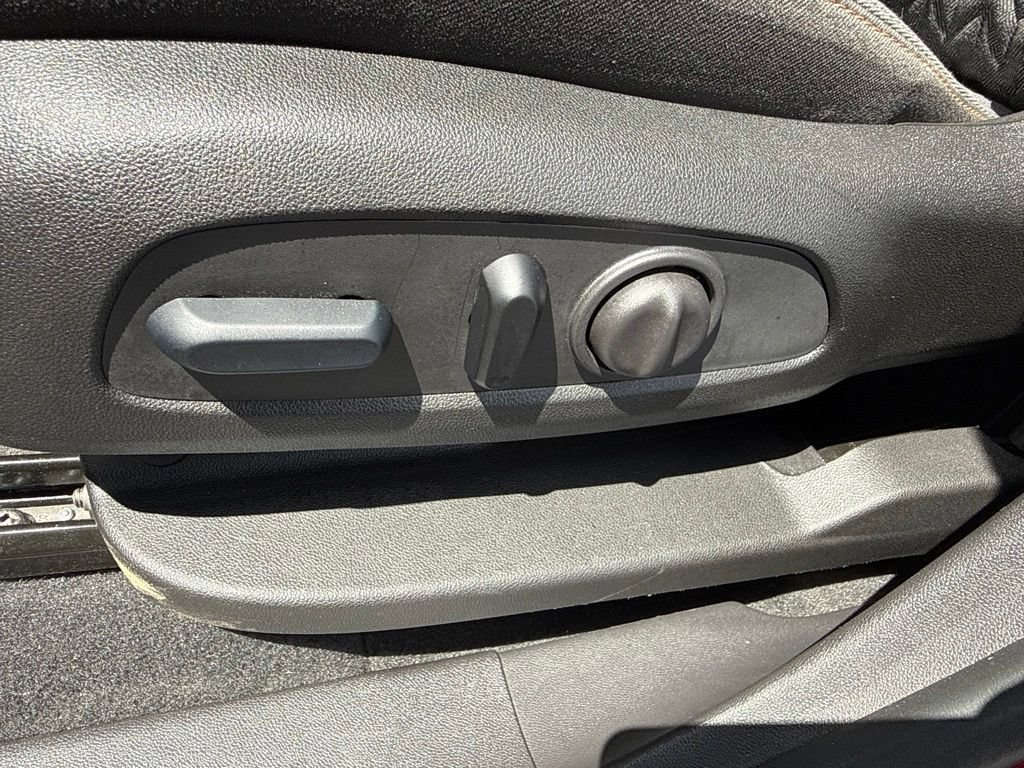 Used 2024 Chevrolet Equinox LT AWD/4WD image 25
