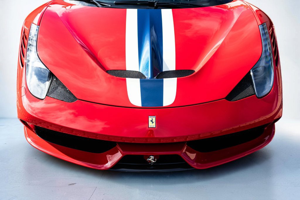 Used 2015 Ferrari 458 Speciale Coupe RWD image 14